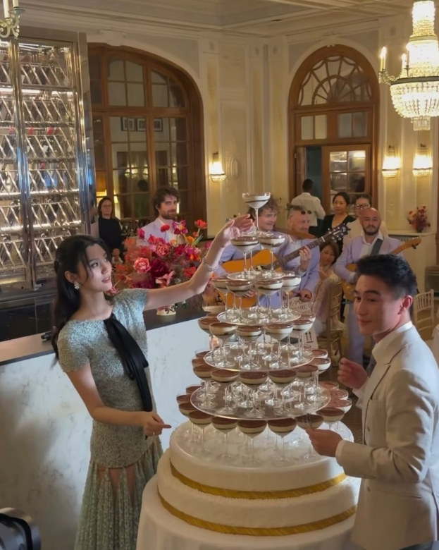 奚梦瑶嫁入豪门七年儿女双全、事业稳定豪门婚礼也如约而至6岁儿子、4岁女儿或