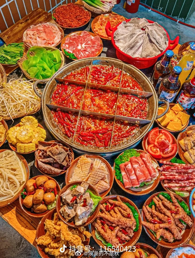 爱吃火腿的人天亮了爱吃火腿的人终于天亮！不用再纠结品质与价格，醇厚咸香的风味一口
