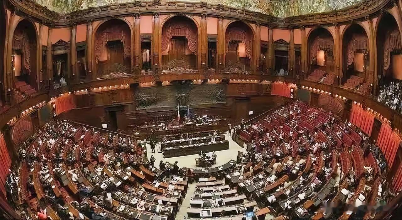 美国众议院美中战略竞争特别委员会一份报告发出警告：中国正倾全力打造一个自给自足本