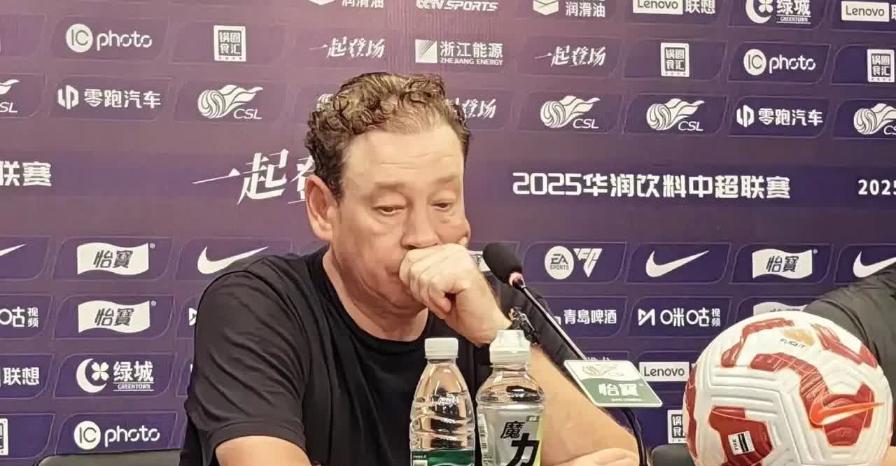 申花最近几场比赛暴露出的几点问题：1、外援决定比赛的时代，缺乏强力外援，米内