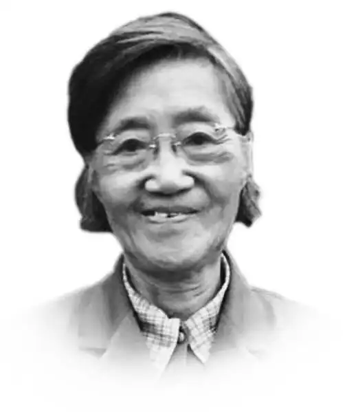1956年，北大才女王承书一家登船回国，被美国工作人员要求开箱子、脱下衣服。没想