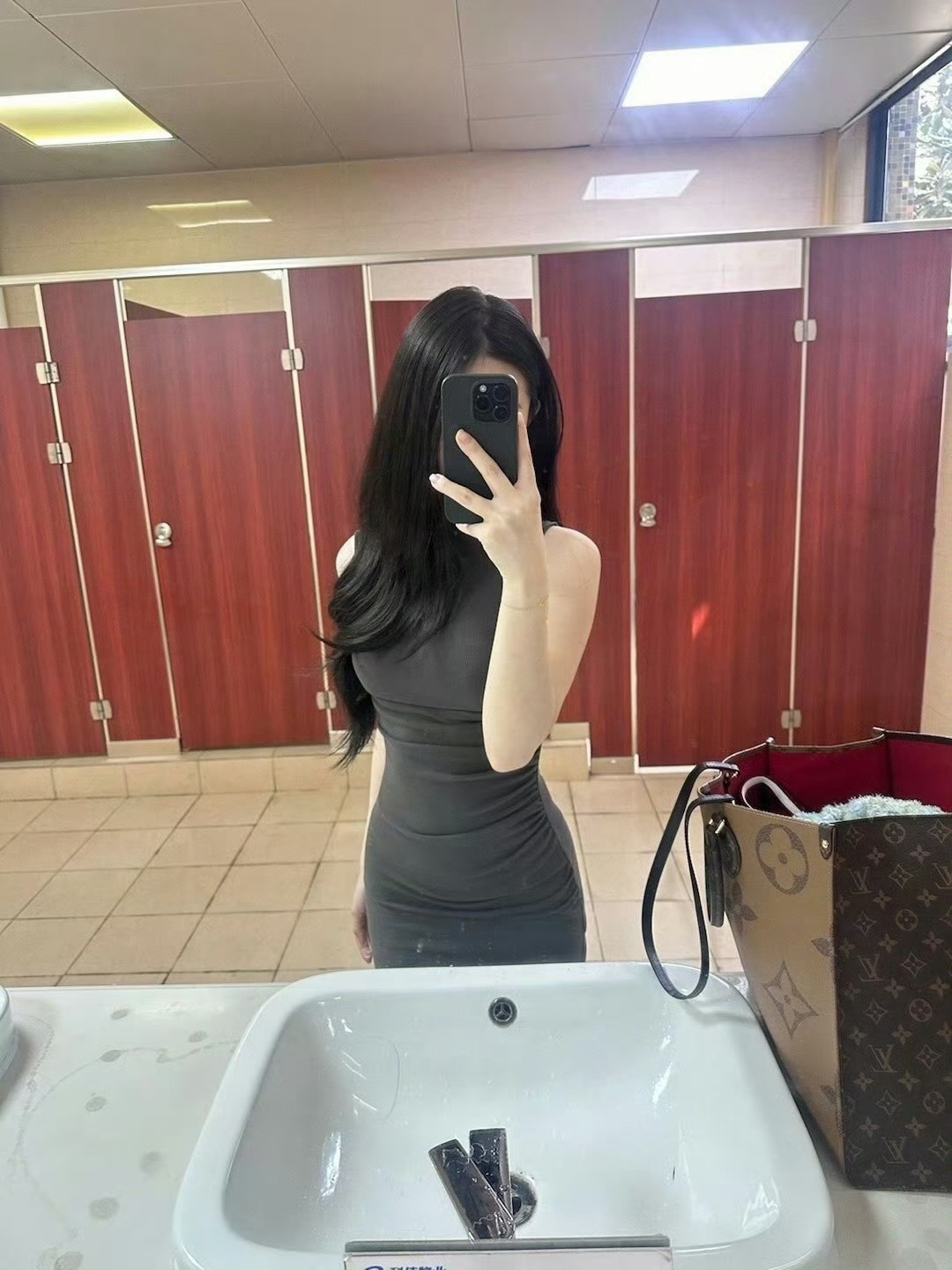学校的姐姐进社会倒过来读​​​​
