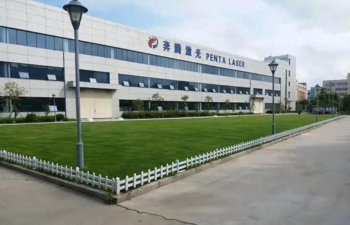 中国对美发布禁令后，一浙企钻空子出售高端机器，填补美技术空缺今年中美贸易战升级