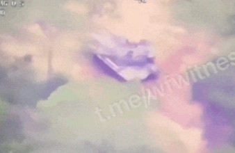 三天打穿防线，兵临金边？泰国军队美制M-60A1坦克刚冲锋，火箭弹从天直降，下一