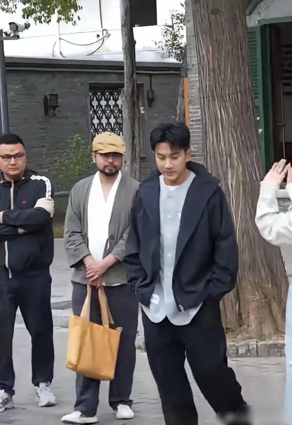 52岁还这么年轻，不愧是当初女顶流看上的男人​​​
