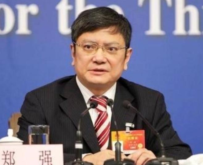 郑强教授又一次语出惊人！据媒体1月21日报道，他表示：“中国本就是人