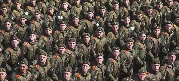 俄军人数。一战，沙俄能动员700万至800万军队。二战，1945年，苏军最高