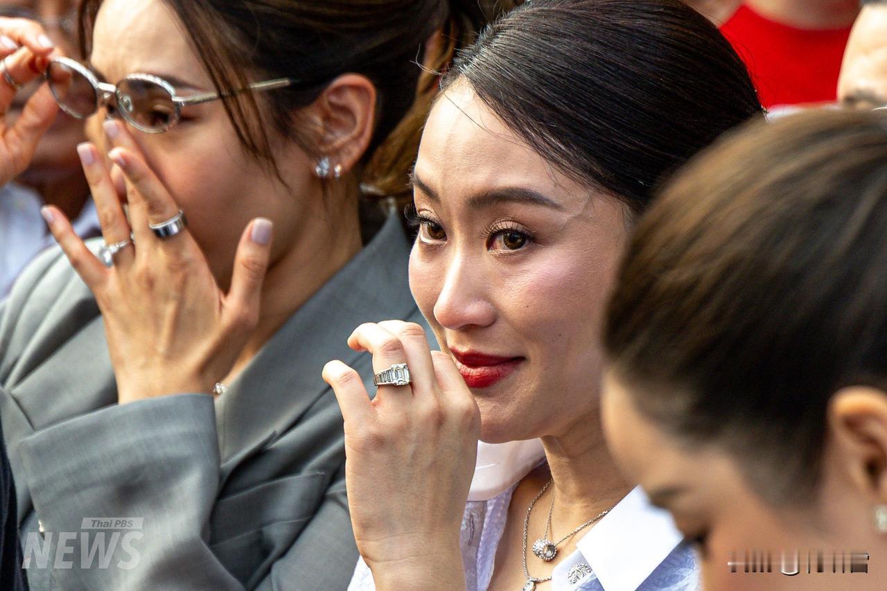他信对佩通坦的溺爱，难道是把自己往“不归路”上猛推？这剧情，简直比电视剧还抓马！