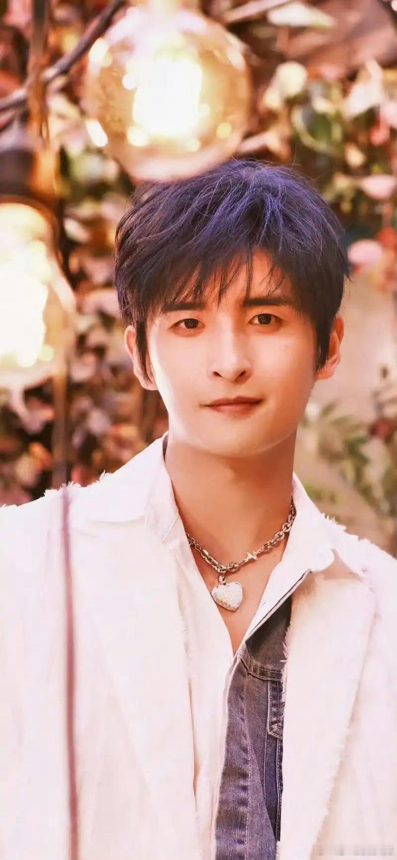 王赫野替张远争取歌手2026首发王赫野在线为张远喊话，争取《歌手2026》首发名