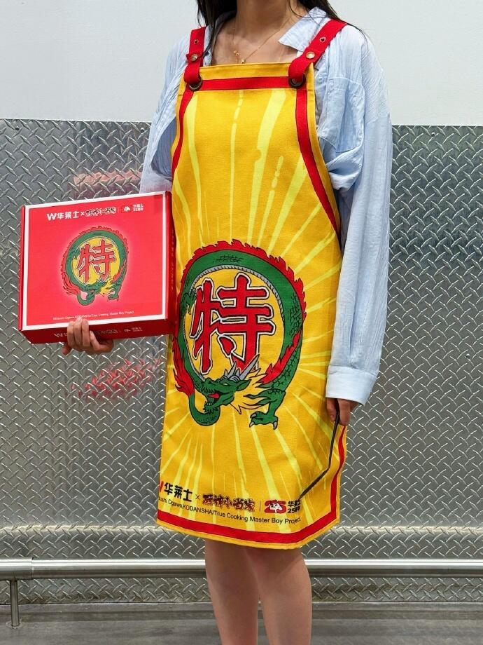 不是，这华莱士都和小当家联动了[笑着哭]