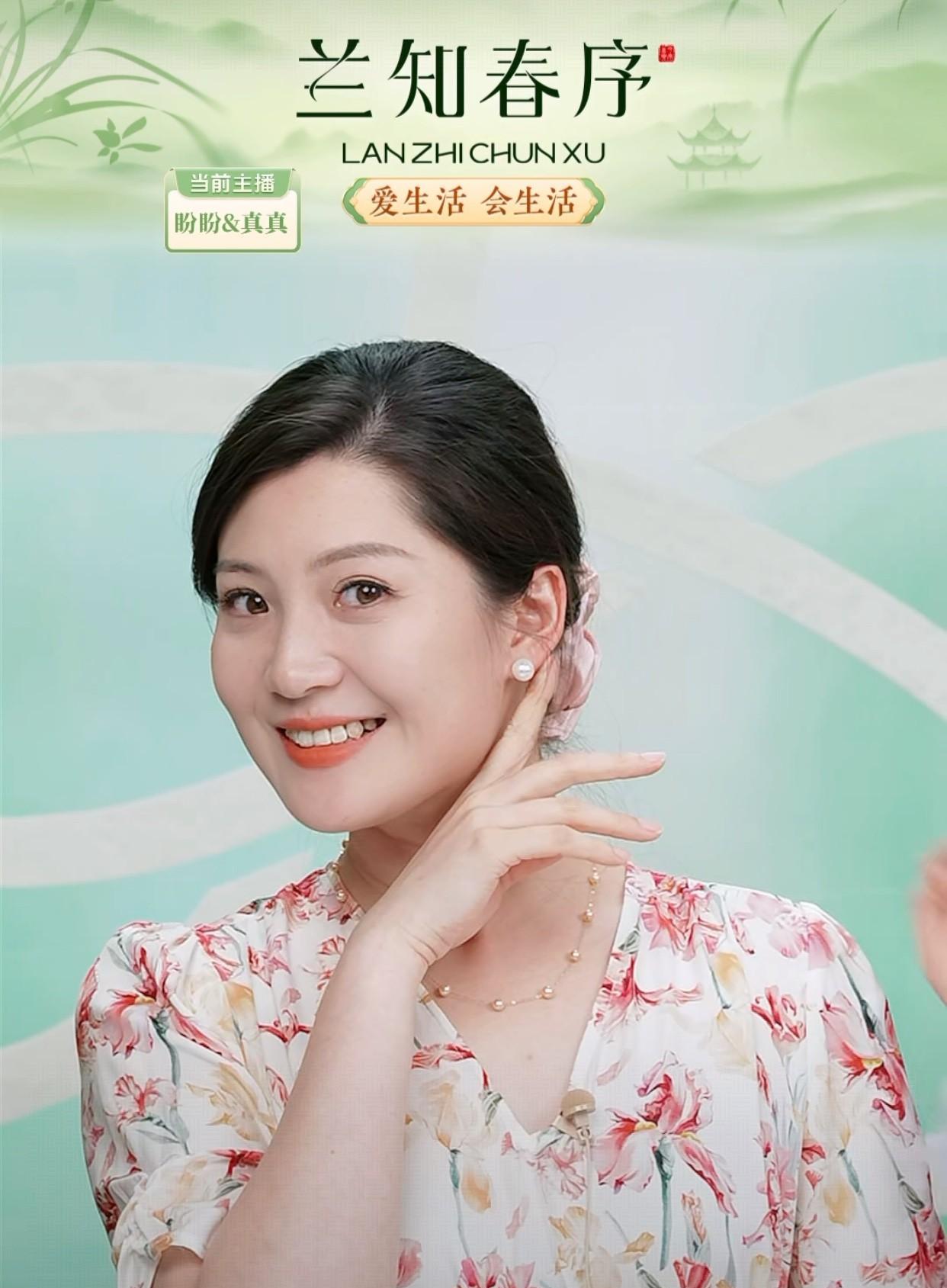 总看到有人说董宇辉旗下的两个账号在斗法抢流量这说法挺奇怪的，明明都是增量两