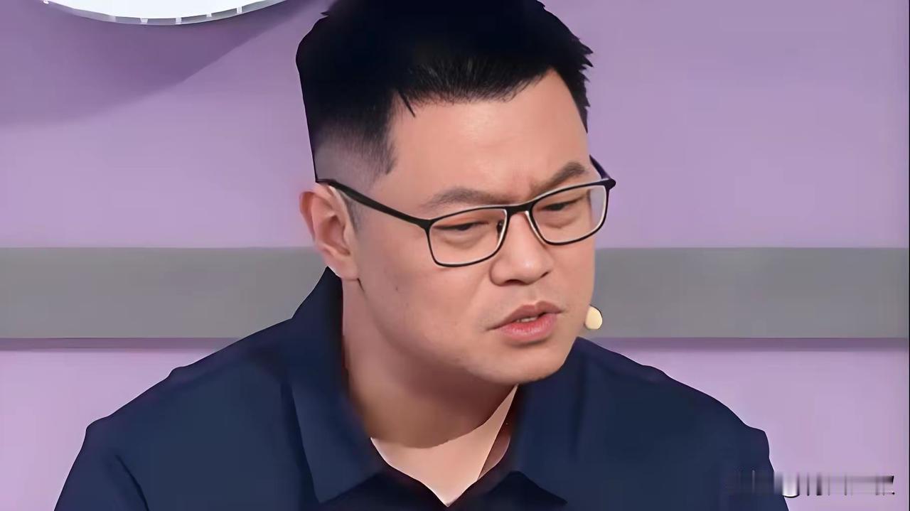 侯英超解说太毒了:连张本美和的爸都说了！怒赞鳗鱼！主持人问:张本美和应该叫