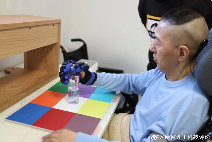 马斯克脑机接口技术核心环节依赖心理学人才, 专家成创新关键支撑