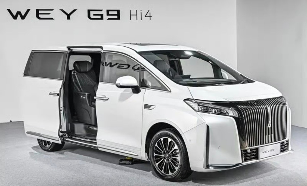 【长城魏牌高山泰国上市售价235万泰铢】日前据相关媒体报道，长城汽车泰国公司在