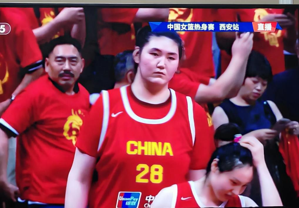 虽然赢球却暴露两大问题。中日女篮邀请赛西安站比赛，中国队101：92战胜日本队