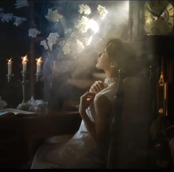 人到晚年才明白：最高级的养老，是“跟”着子女走。这话听起来挺暖心，像是传统孝