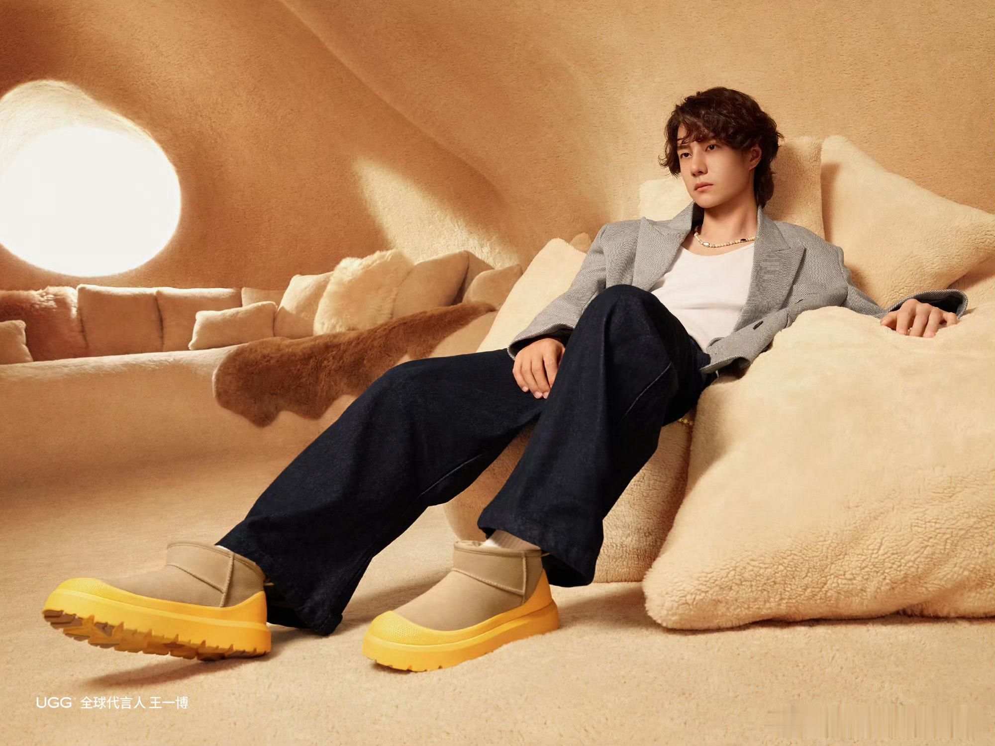 王一博UGG全球代言人回签，32个高质代言稳坐95Top1🎉