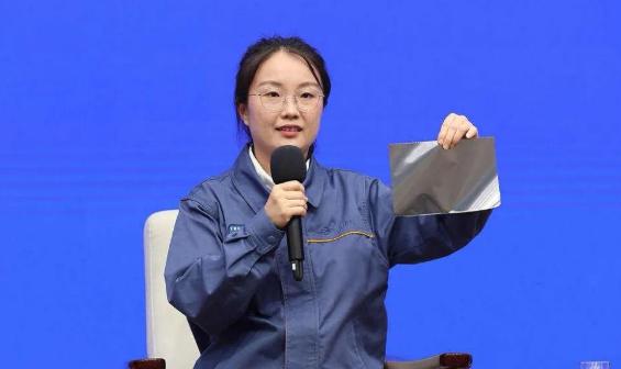 日本钢企现在估计后槽牙都要咬碎了。中国刚宣布量产0.015毫米厚、600