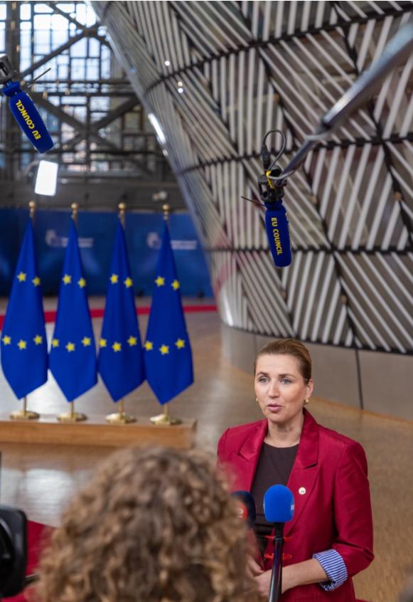 丹麦公开喊话中国近日，丹麦把旅居台湾省民众的居留证、国籍、出生地全部登记成了