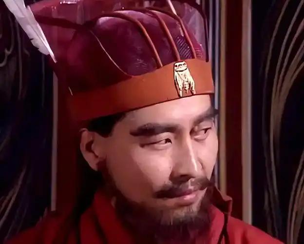 司马师为何毒死妻子，灭其三族？原来他的老婆身份特殊司马师毒死自己的妻子，还灭