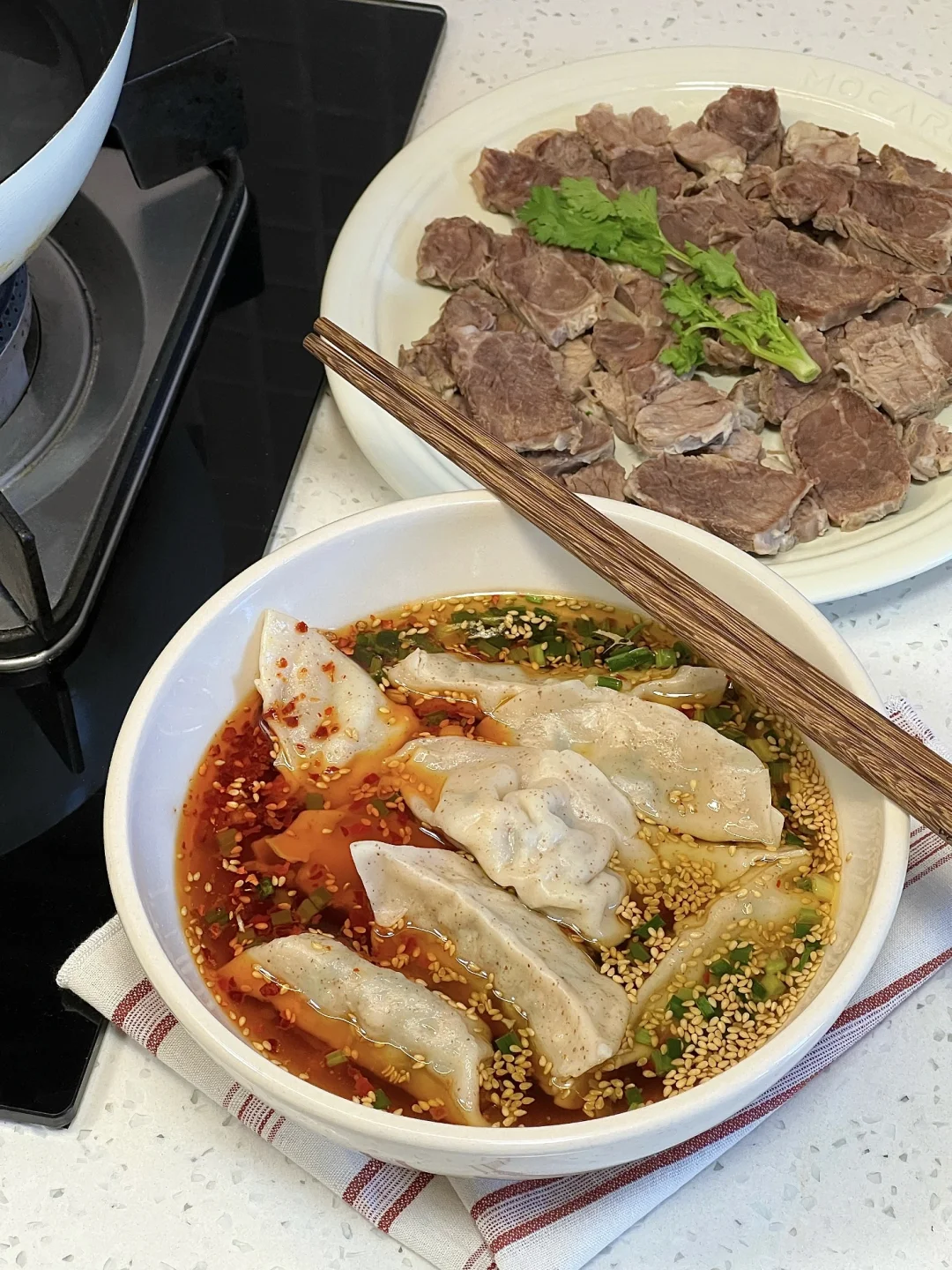 马上冬至啦，你们吃饺子还是汤圆呢