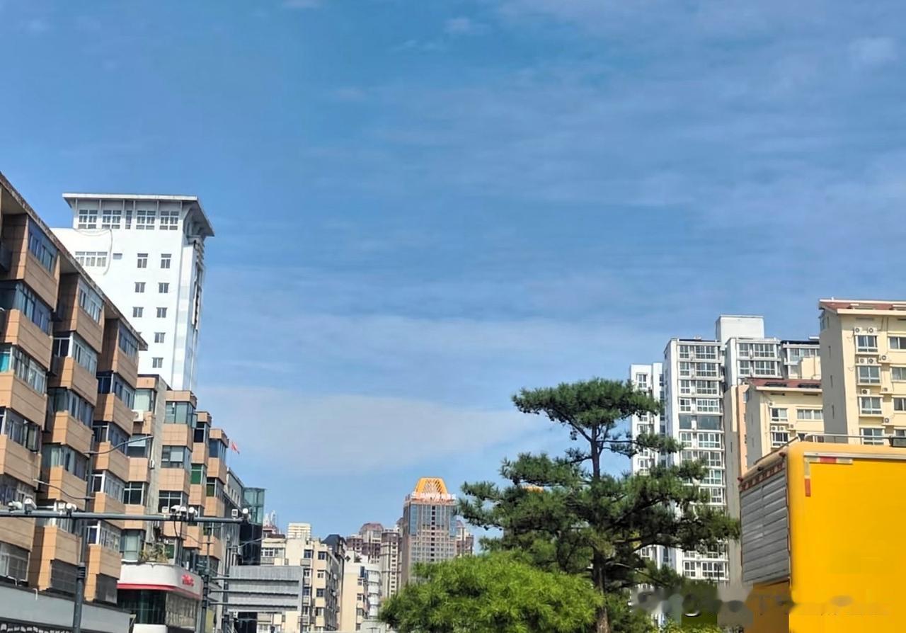 一线城市房地产市场的发展方向是什么说实话，一线楼市早就告别普涨时代，逻辑完全换