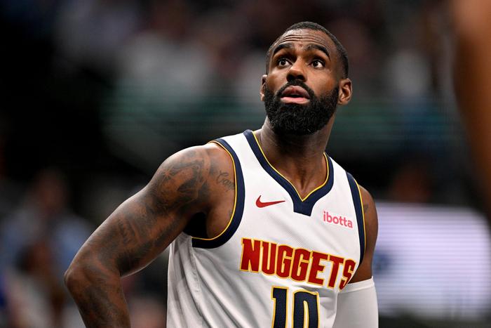 典型的常规赛选手，掘金就不信邪啊！这哈达威就是典型常规赛球员，到了季后赛就不会