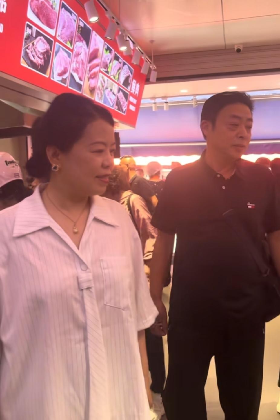 据柴桑大姐直播透露：许妈做了病历鉴定，并且非常给力！今天大姐直播告诉大家：许