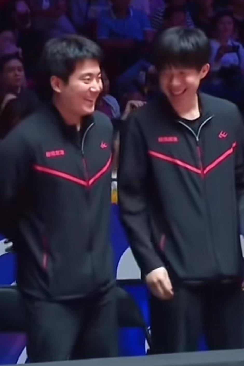 大头：行啊，崑哥！大胖：咋，又行了？大头：没曾想你打张本绝招还不少。大胖