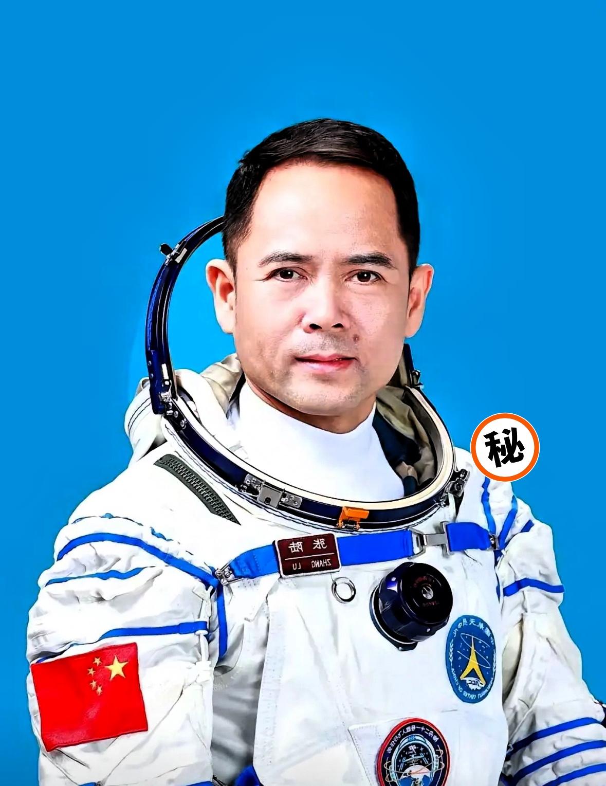 神舟二十一号的航天员们，暂时不回地球了，就在4月17号凌晨，指令长张陆带队干了一