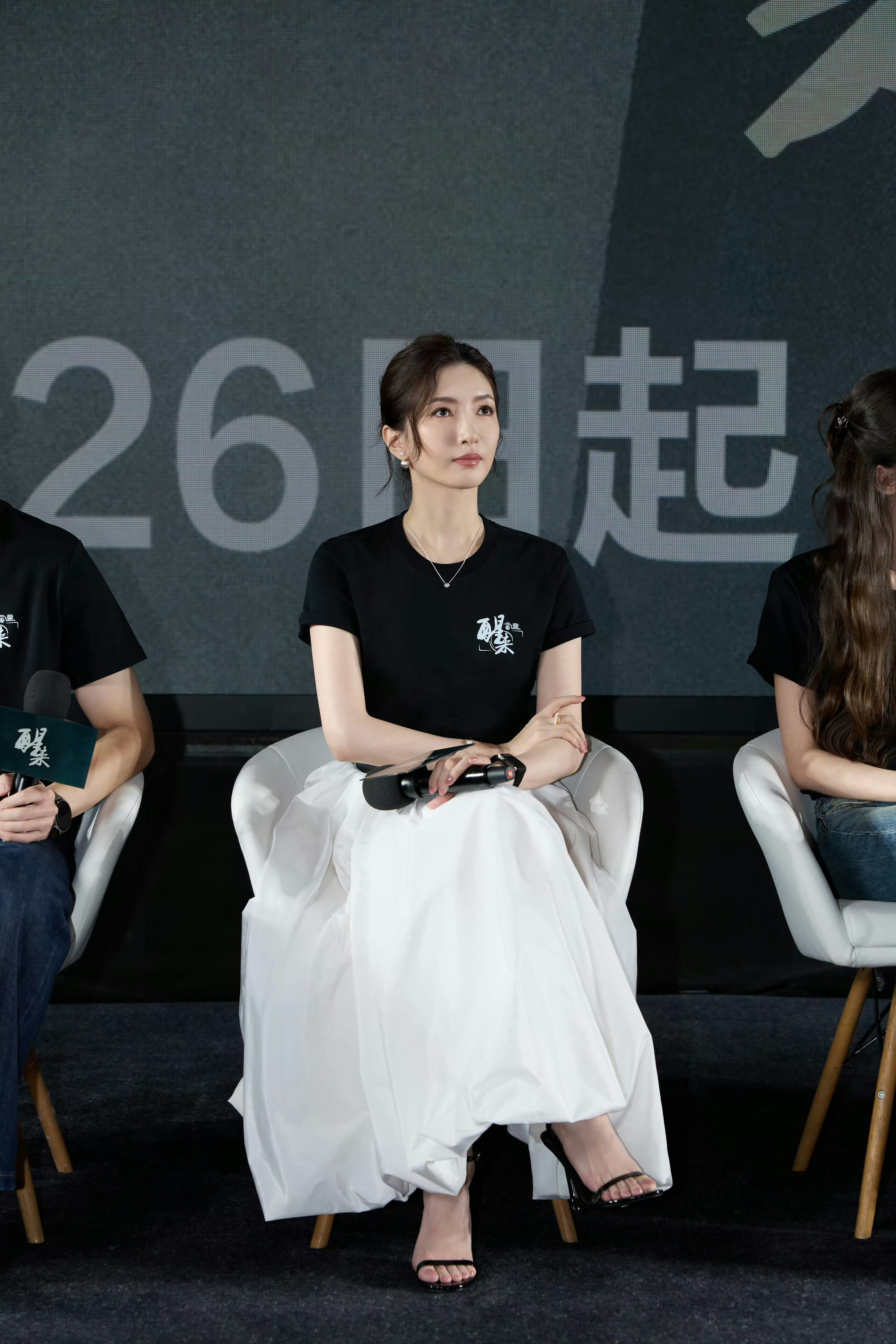 【人像摄影】演员江疏影。江疏影这个看垃圾的眼神​​​