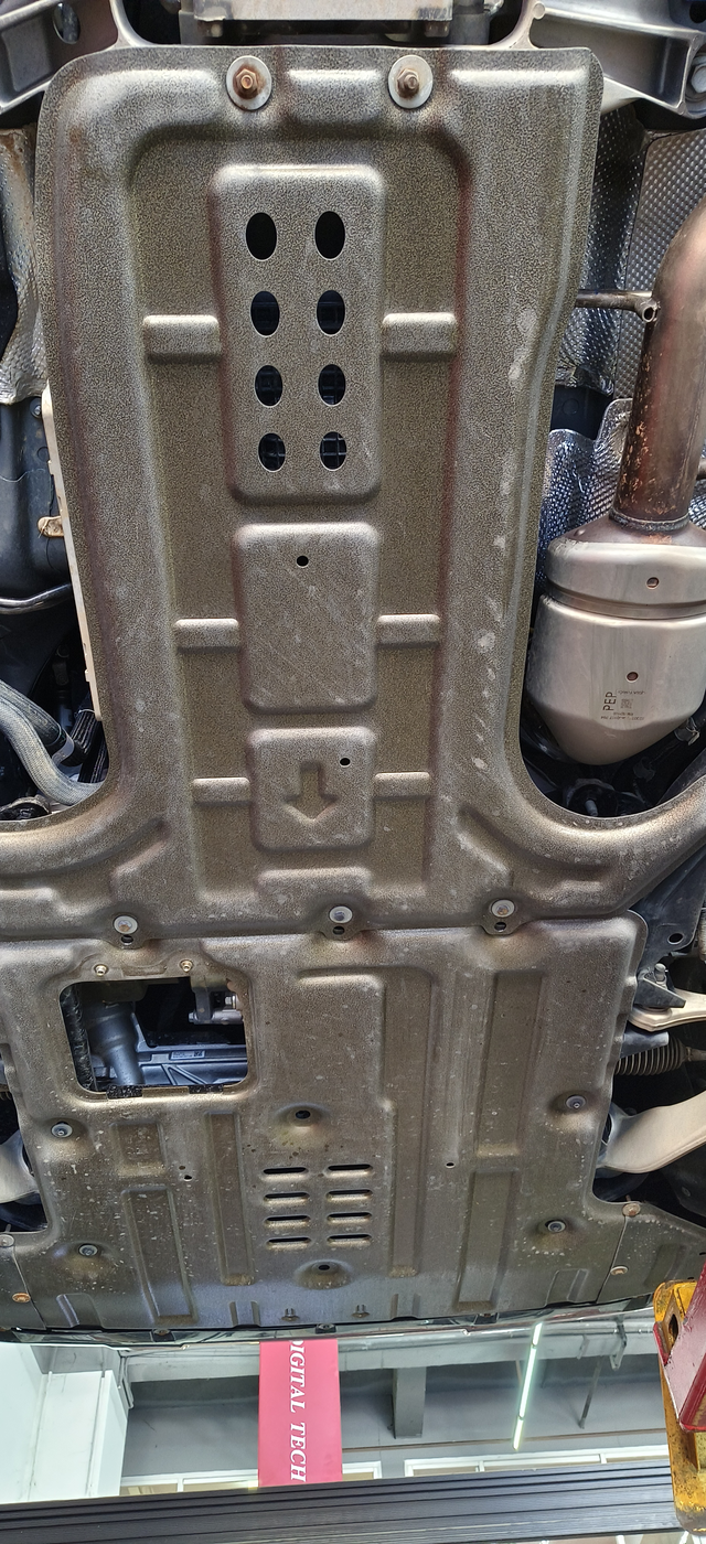 一万公里换油保养果然中招了！大探一万公里换油保养，选了原厂标号粘度的银美孚1号