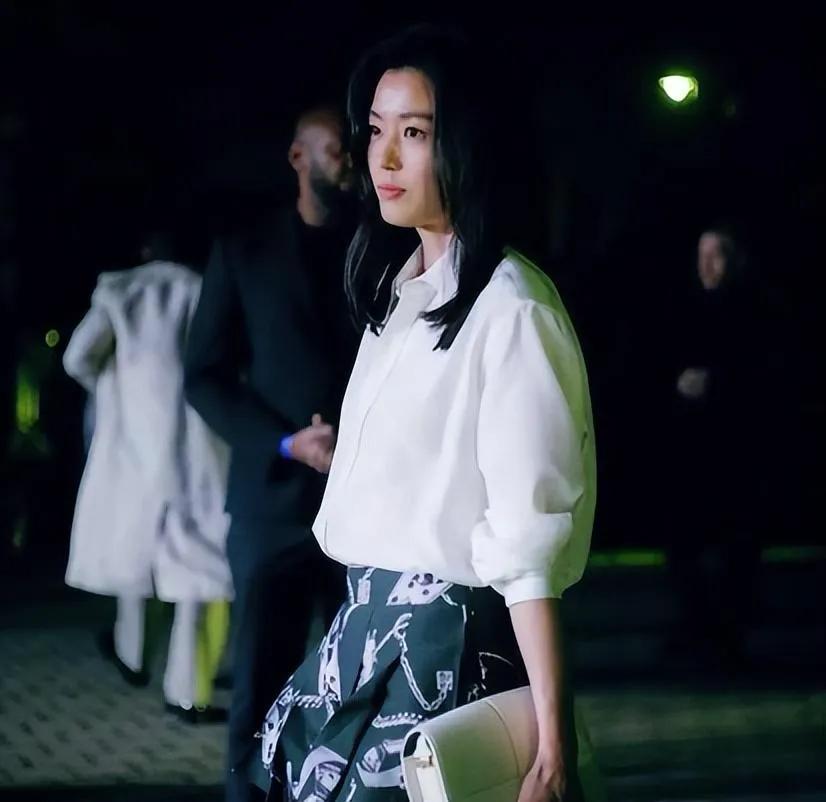 张国立说：韩国不买我们的电视剧，我们也应该不买他们的。这句话的含金量还在上升，