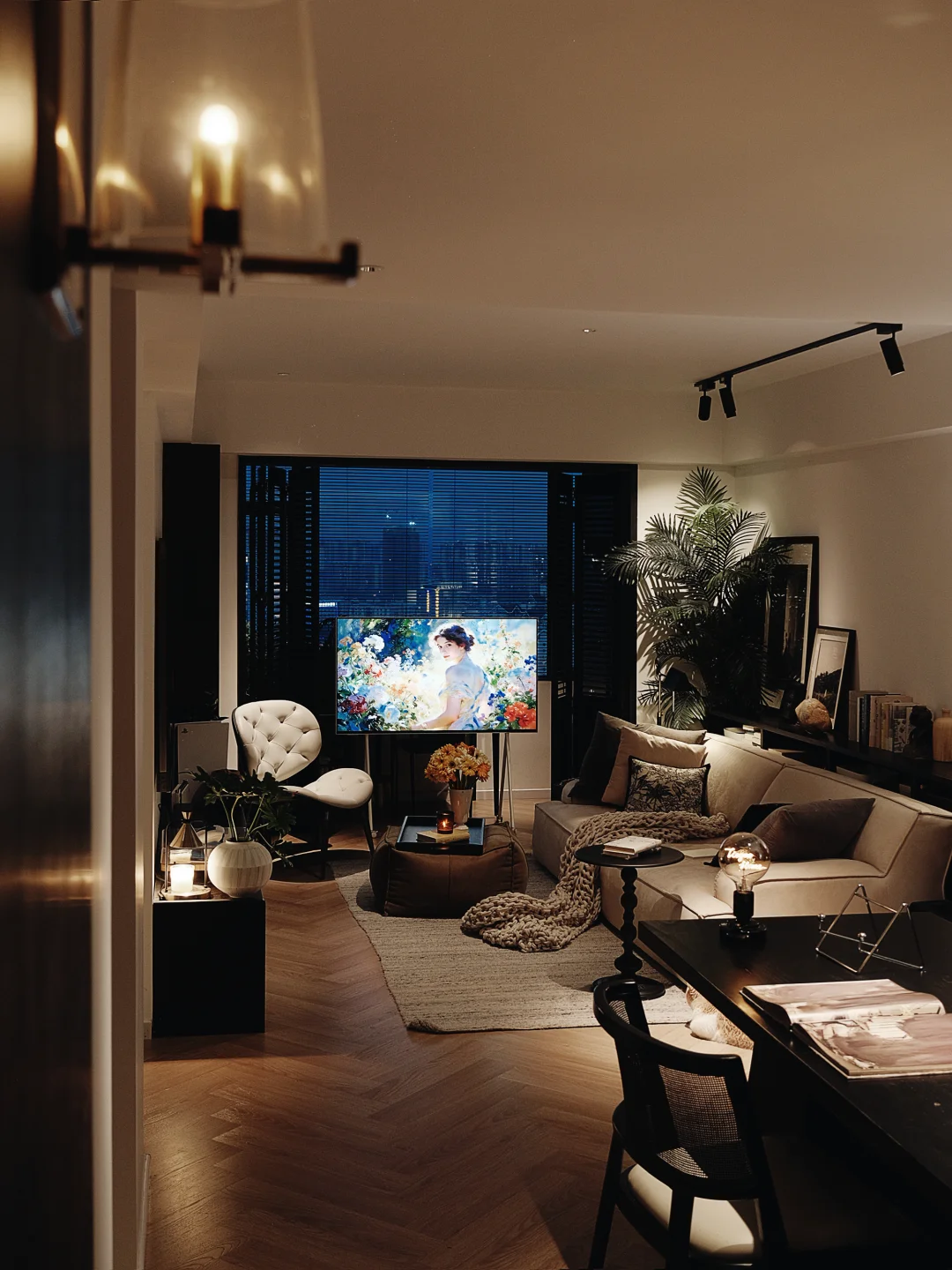 我家的春天🌻已婚无娃，68㎡两人份小家