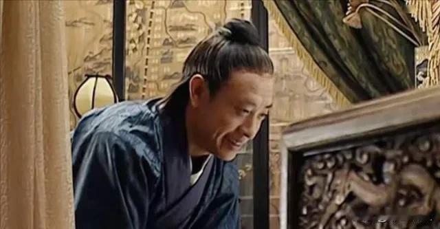 光化三年（公元900年）的深冬，长安城飘着细雪。唐昭宗李晔正与宠妃在乞巧楼饮酒作