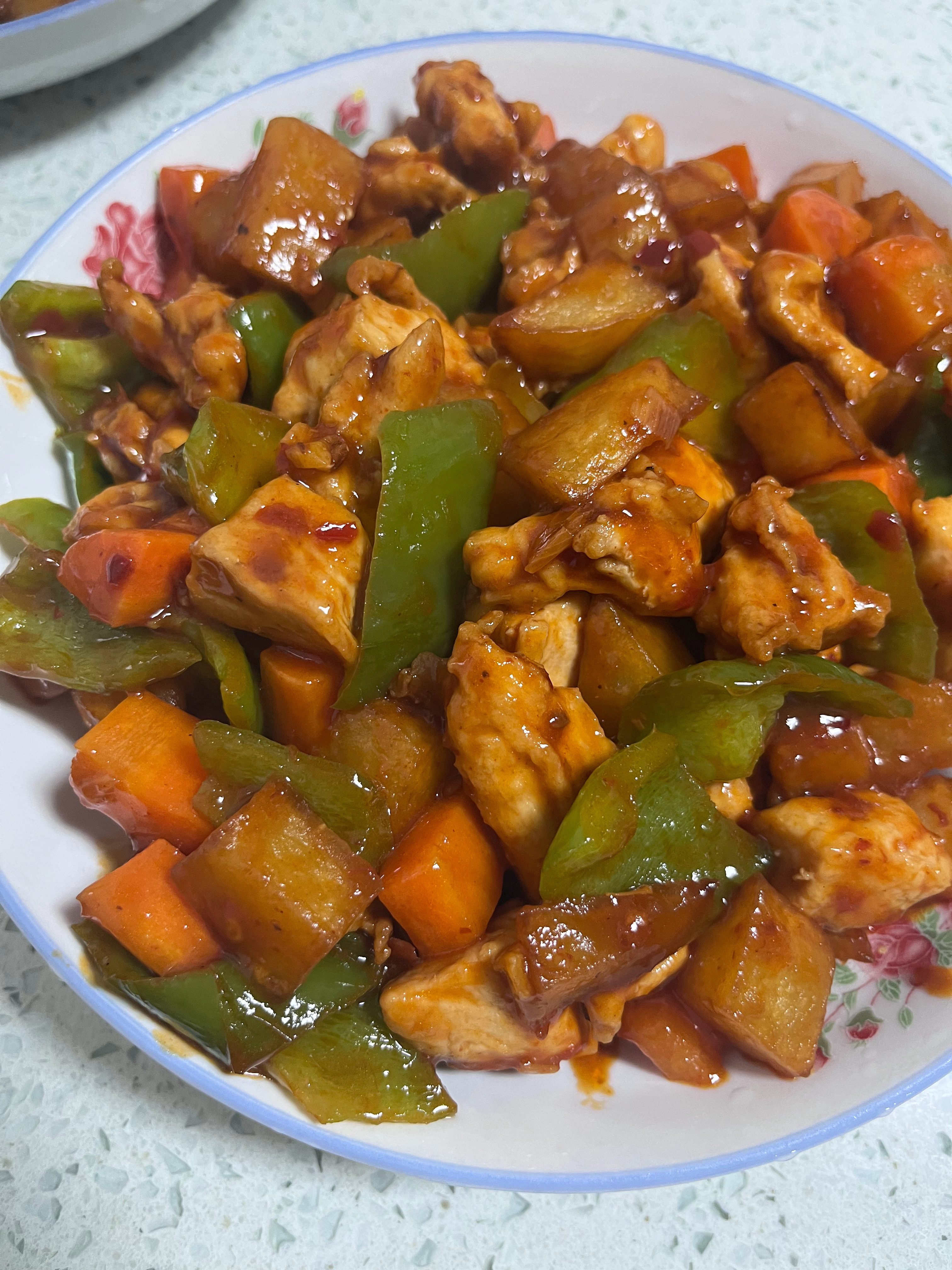 吃饭吃饭啦～婆婆焖的带鱼超赞啊！搭配烙饼吃香啊～