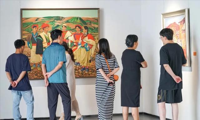 798艺术区冷清真相：当网红展失去滤镜，谁还愿意为艺术买单？周末路过79