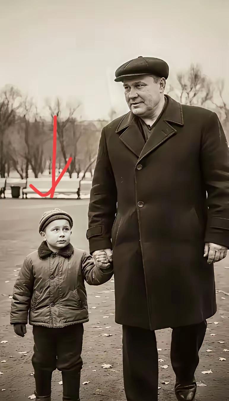 王铎：普京小时候，他在想什么？