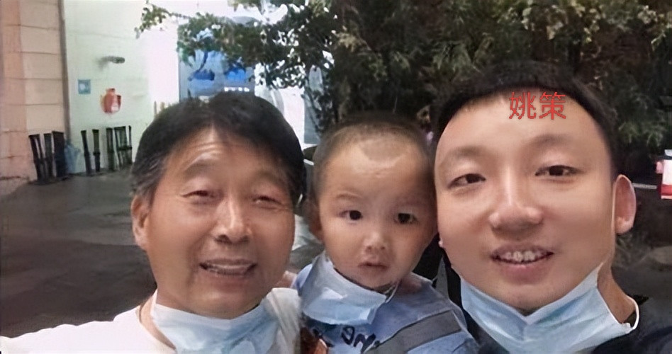 报错28年的姚策，他的亲生父亲去世了。姚策因为肝癌发现报错的时候找到他的亲生父母，她的母亲也因为肝癌