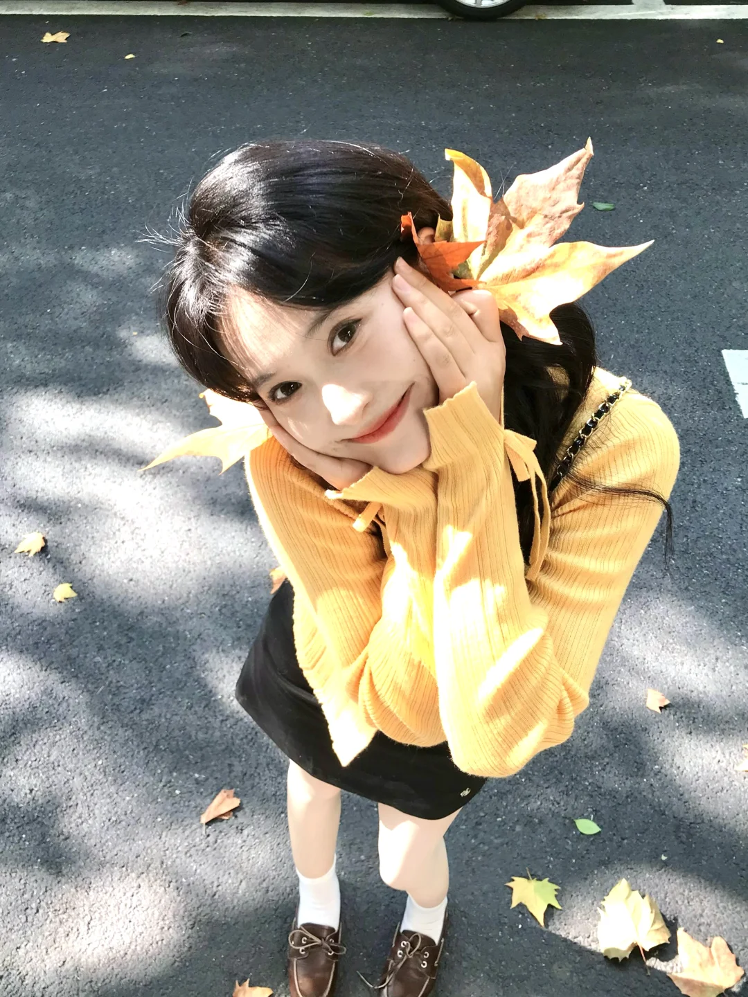 捡一片落叶=get秋天的限定浪漫✨