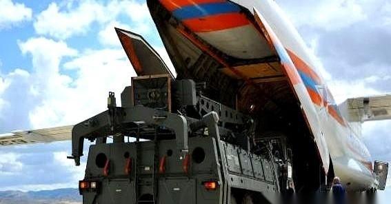 你敢信吗？有人想把买了快十年的导弹，原封不动地找卖家退货退款。据说，土耳其的埃尔