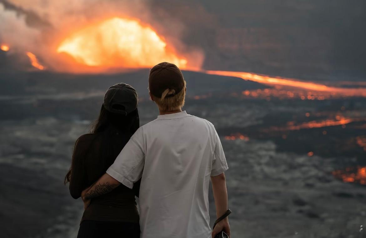 和男朋友在夏威夷大岛约会