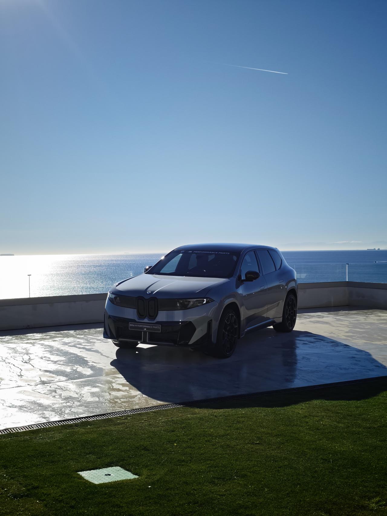 宝马为啥要跟国内厂商一起搞？能力不够？够，但国内公司更懂中国市场与用户，双方思