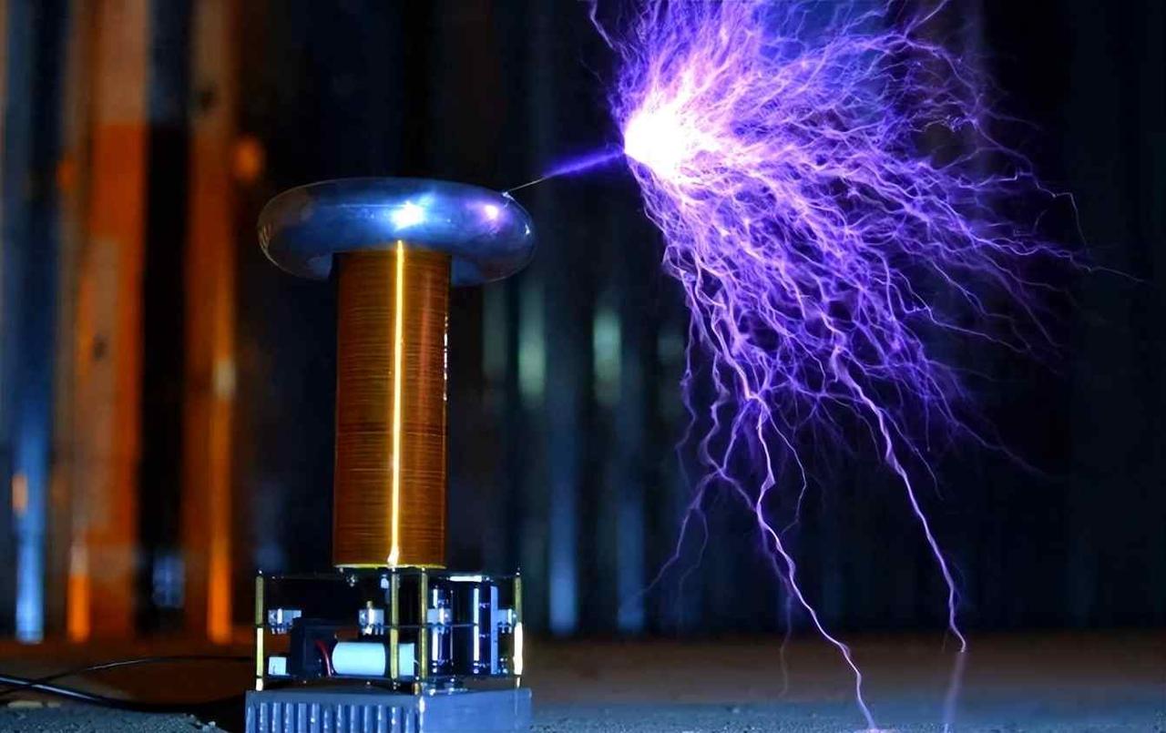 美国怕了，中国没动，EMP真相藏不住了最近美国那边又在讨论中国研发电磁脉冲