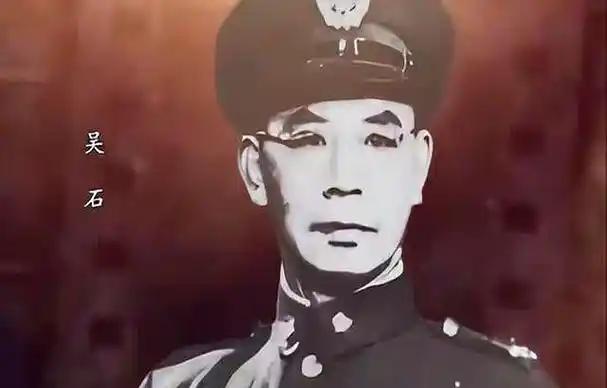 吴石被抓102天，蒋介石都不敢见他，只能在审讯时躲在隔壁屋子里听录音，而吴石回怼