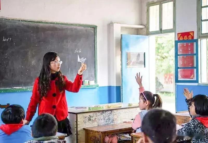 陕西2025年公费师范生提前批，有221个岗位没人报上了热搜，问题到底出在哪？