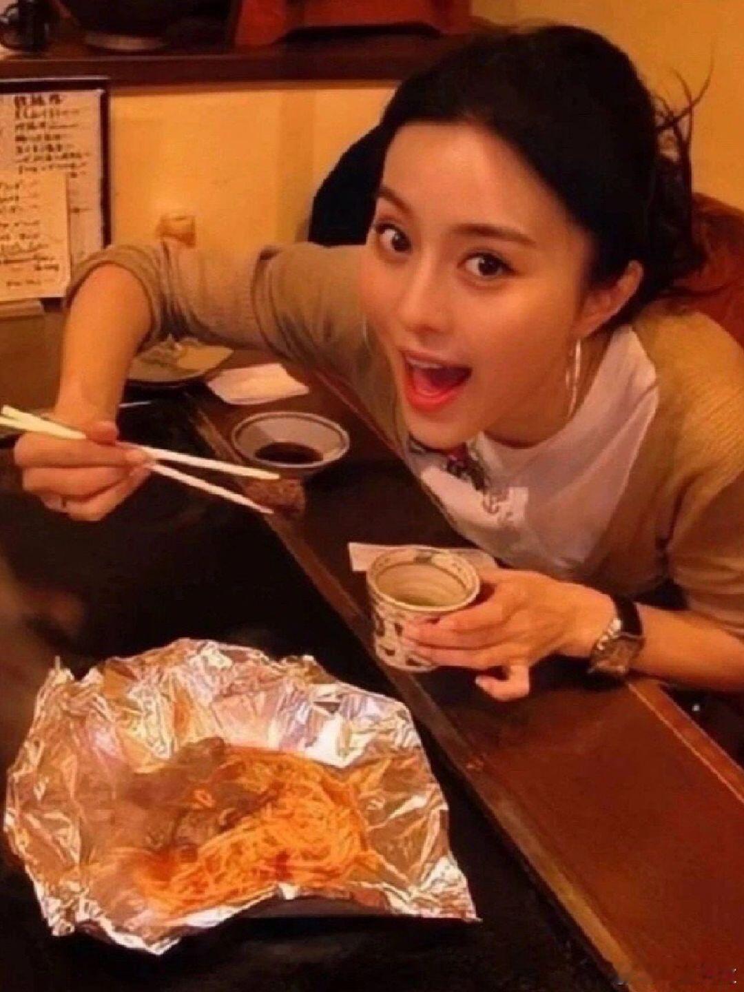 女明星早期无滤镜照片​​​