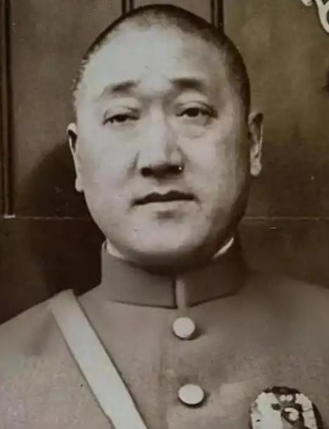1918年，奉军在秦皇岛强行截走冯国璋从日本订购的大批军械，冯国璋大怒，亲自致电