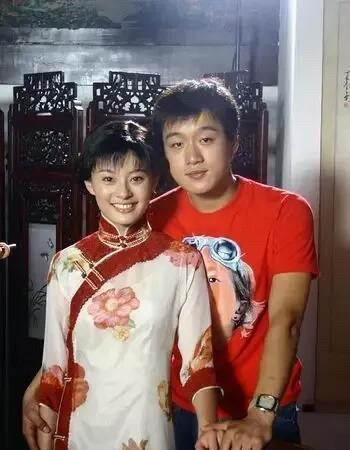 这是一组演员在十多年间的不同比对照片，我喜欢年轻时候的孙俪，感觉那个时候很水灵，