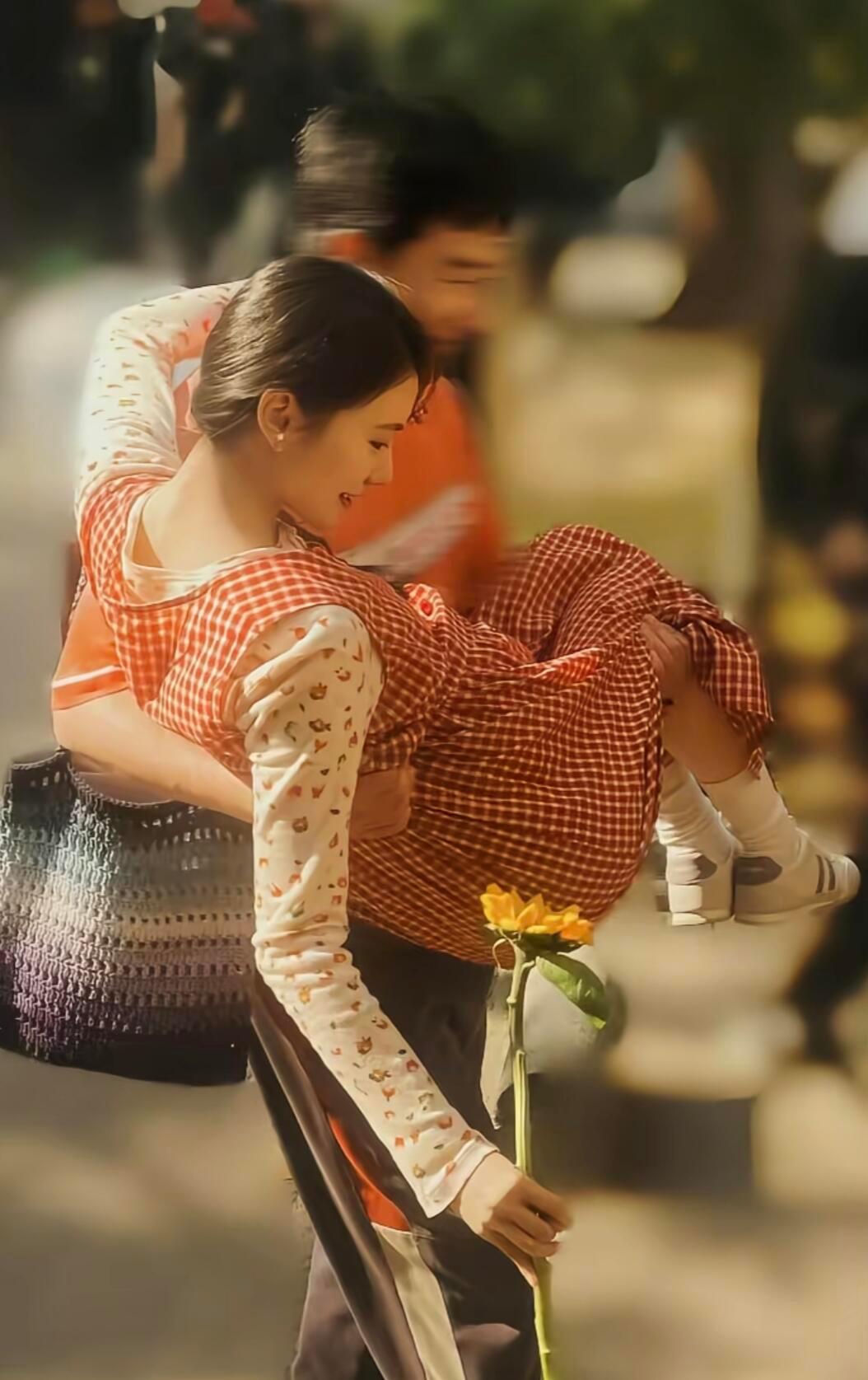 刘浩存《美顺与长生》路透这个真的是美顺妈咪​​​